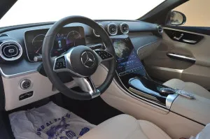 2023 مرسيدس-بنز آلفئة - C C300