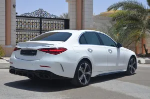 2023 مرسيدس-بنز آلفئة - C C300