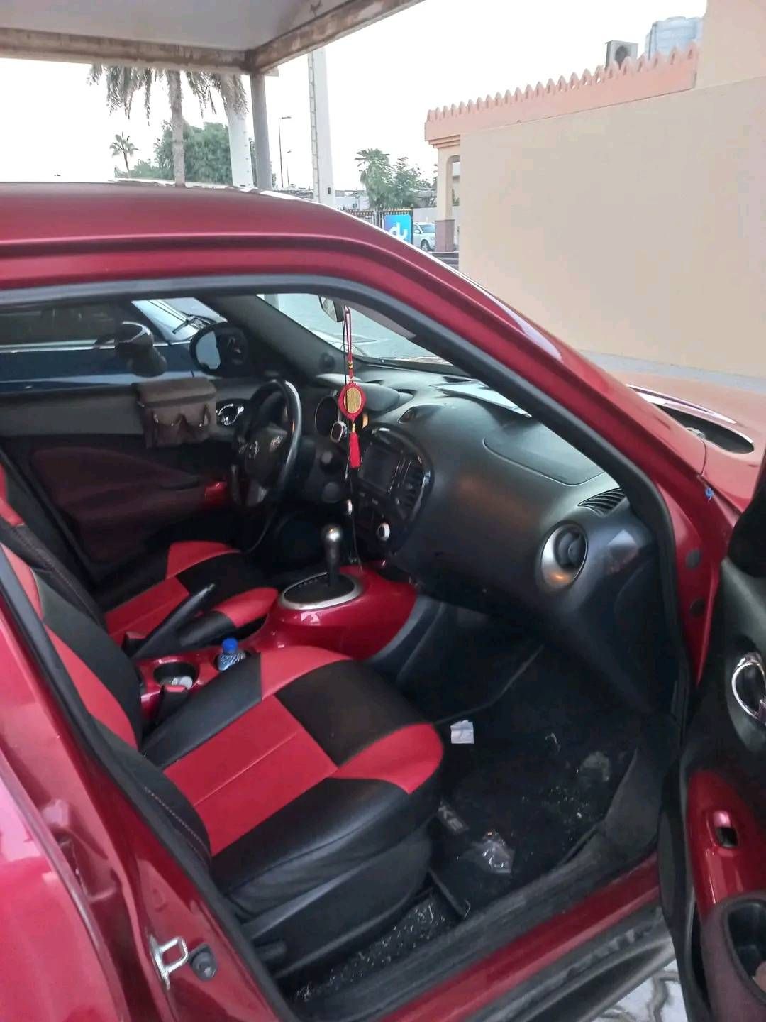 2014 نيسان جوك S