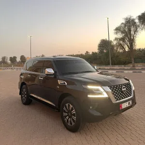 2011 نيسان باترول LE