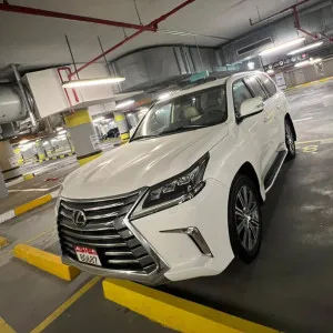 2016 Lexus LX 570