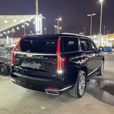 2024 Cadillac Escalade Premium