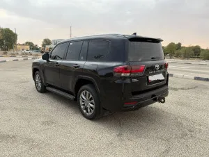 2022 تويوتا لاند كروزر GXR