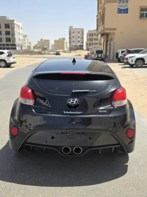 2016 هيونداي فوليستر Limited