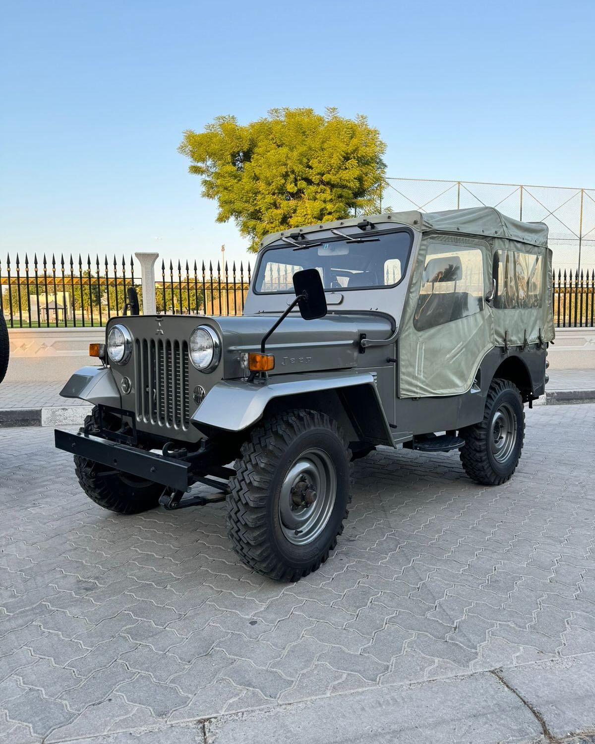 1974 Mitsubishi Pajero GLX
