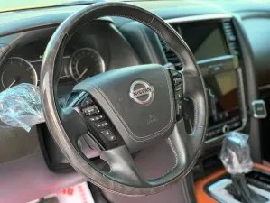 2021 Nissan Patrol LE Platinum city