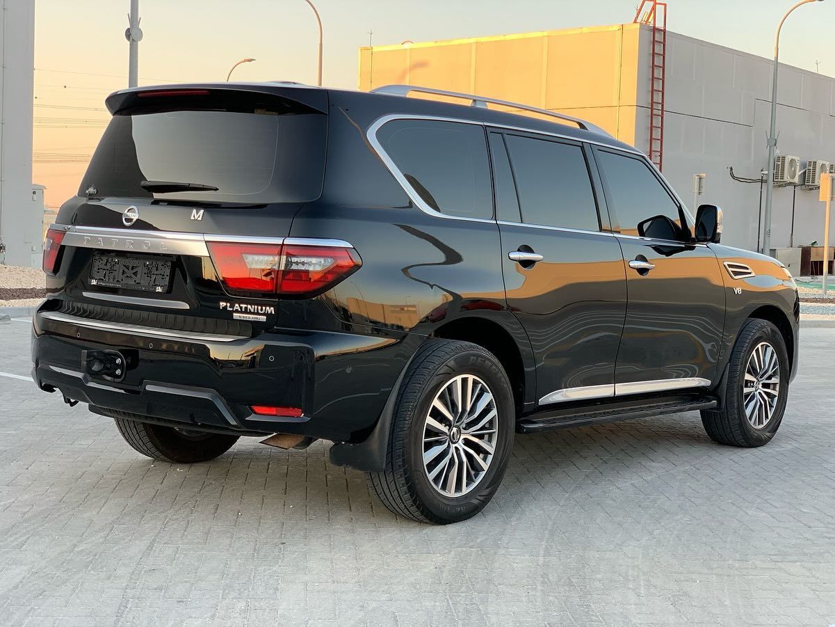 2021 Nissan Patrol LE Platinum city
