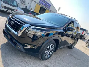 2023 نيسان باثفايندر SL