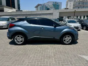 2022 تويوتا سي اتش ار Limited