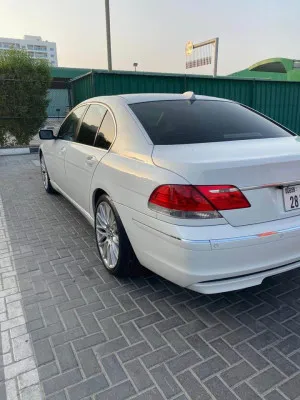 2009 BMW 7-Series 740i