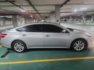2013 Toyota Avalon Grande