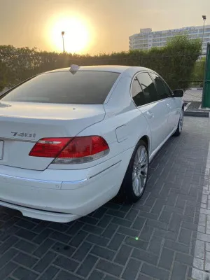 2009 BMW 7-Series 740i