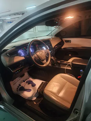 2013 Toyota Avalon Grande