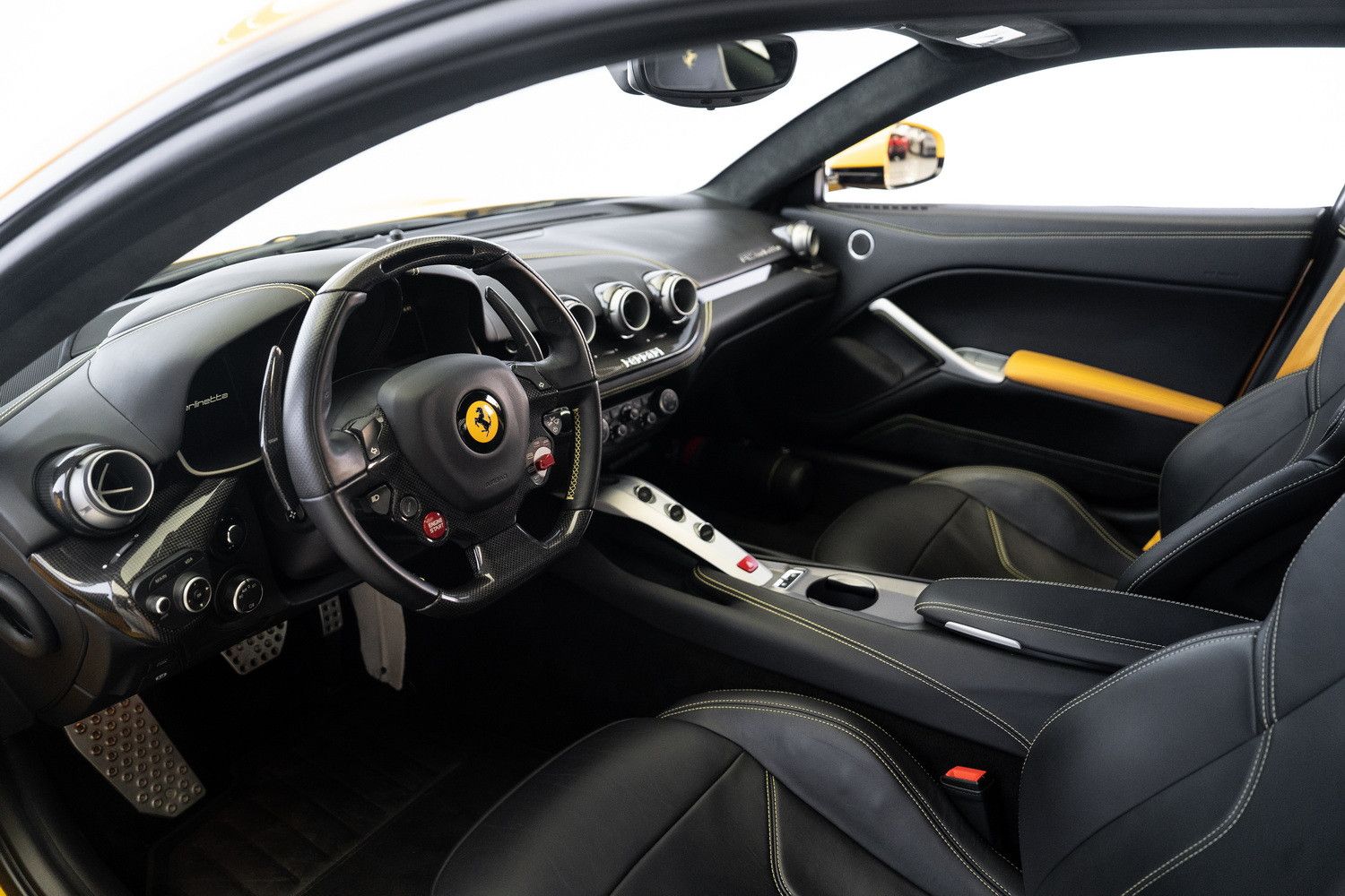 2013 Ferrari F12 berlinetta