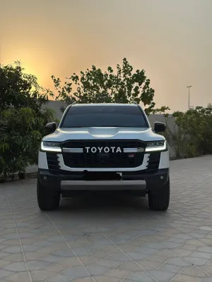 2022 Toyota Land Cruiser GR