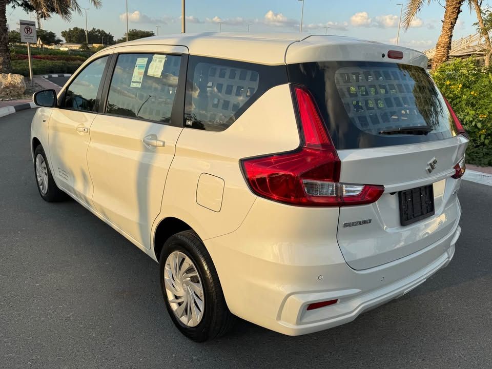 2022 سوزوكي ايرتيجا VXi