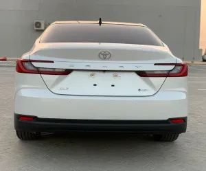 2025 Toyota Camry Hybrid LE