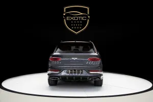 2021 بنتلي بنتايجا W12