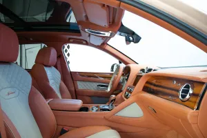 2021 بنتلي بنتايجا W12