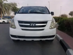 2014 هيونداي إتش١ Executive