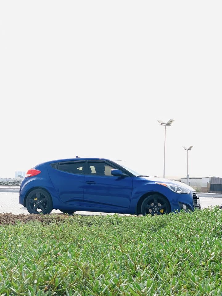 2014 هيونداي فوليستر Limited