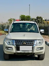 2019 ميتسوبيشي باجيرو GLS