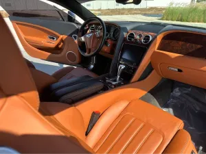 2013 بنتلي كونتيننتال GT W12