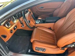 2013 بنتلي كونتيننتال GT W12