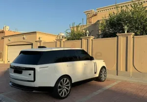 2023 لاند روفر رينج روفر HSE