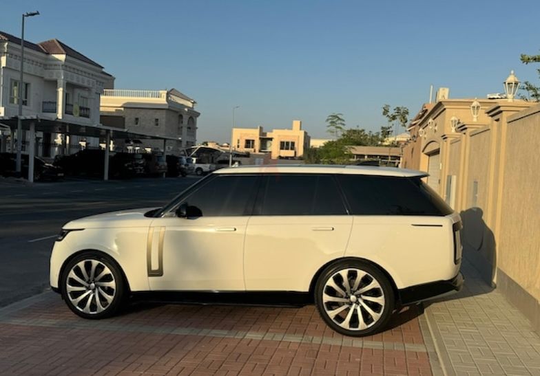 2023 لاند روفر رينج روفر HSE