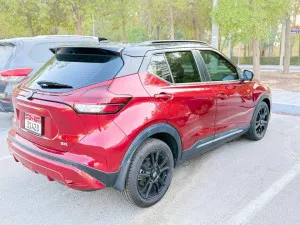 2021 Nissan KICKS SR