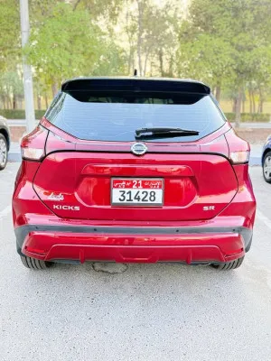 2021 Nissan KICKS SR