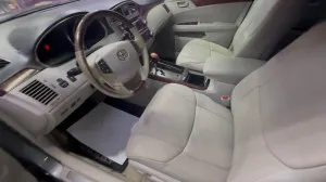 2012 Toyota Avalon Exclusive