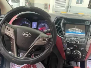 2013 هيونداي سانتا في Limited