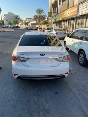 2014 هيونداي سوناتا SE