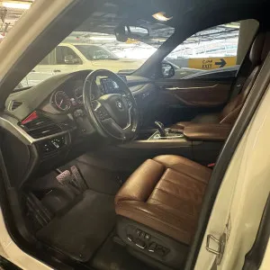 2016 BMW X5 4.4i