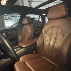 2016 BMW X5 4.4i