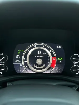 2023 لكزس ال اكس ٦٠٠ Signature