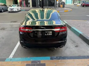 2014 Jaguar XF Prestige