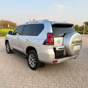 2018 Toyota Prado GX