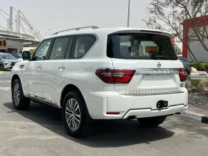 2021 نيسان باترول LE TITANIUM