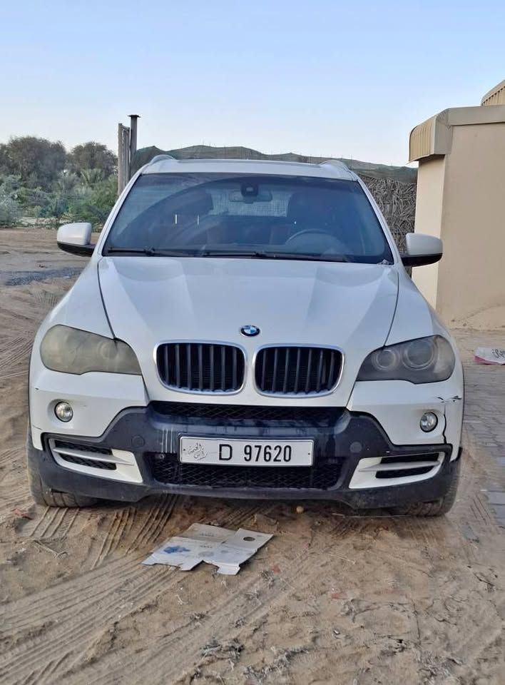 2010 بي أم دابليو اكس - 5 M50i