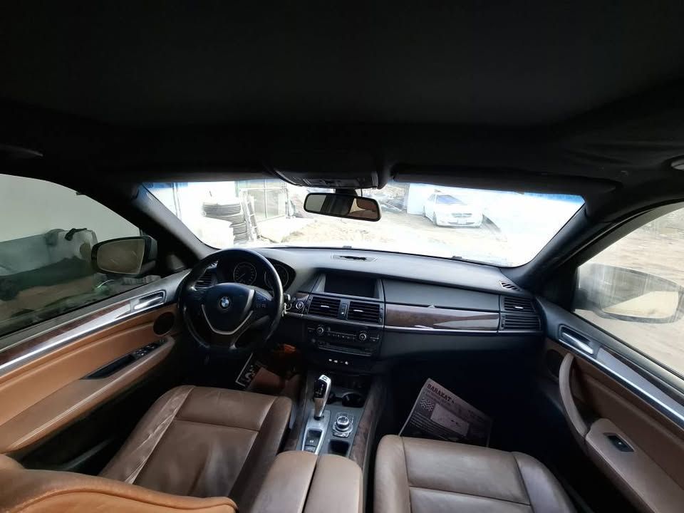 2010 بي أم دابليو اكس - 5 M50i