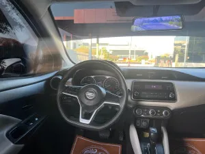 2022 نيسان صني EX