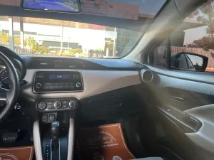 2022 نيسان صني EX