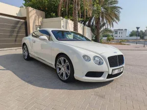 2013 بنتلي كونتيننتال GT Speed