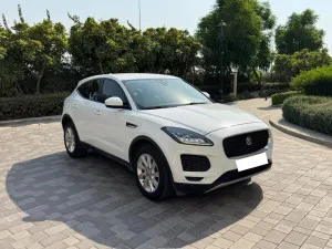 2019 جاكوار اي بيس P200