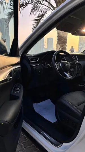 2023 Infiniti QX50 sensory