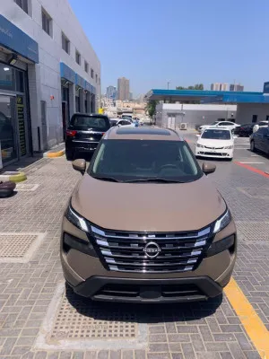 2024 نيسان روج Platinum