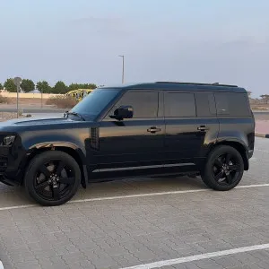 2023 لاند روفر ديفندر 110 SE